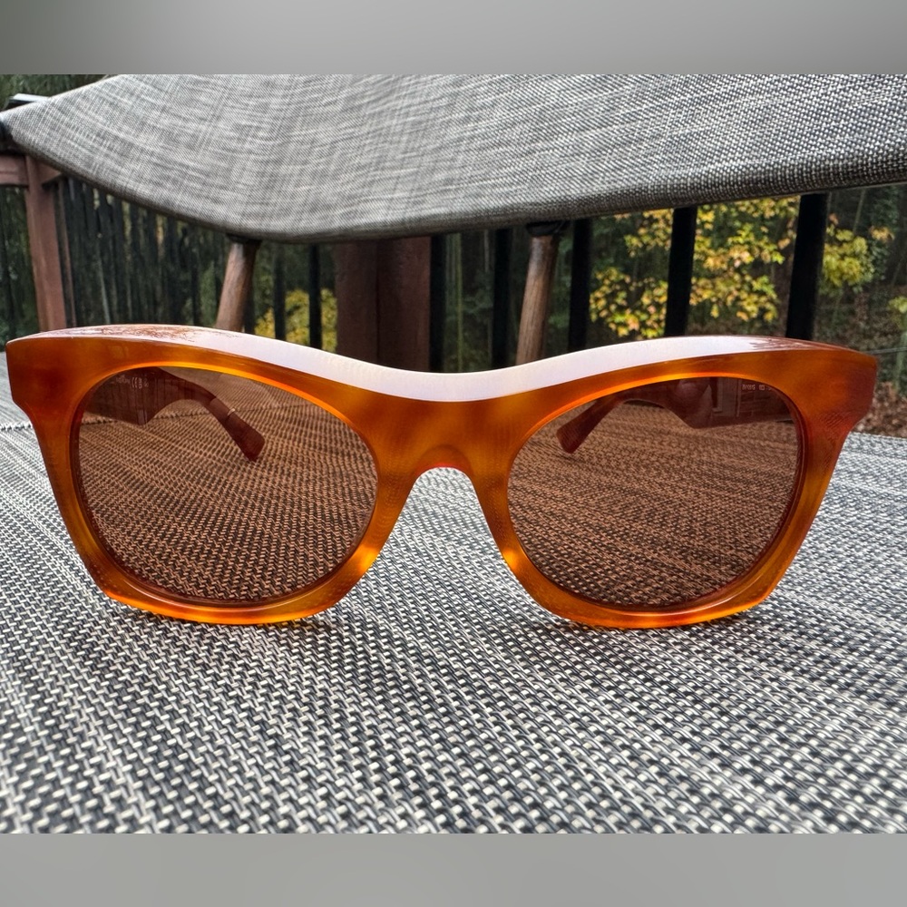 Bottega Veneta Sunglasses - Picture 2 of 7